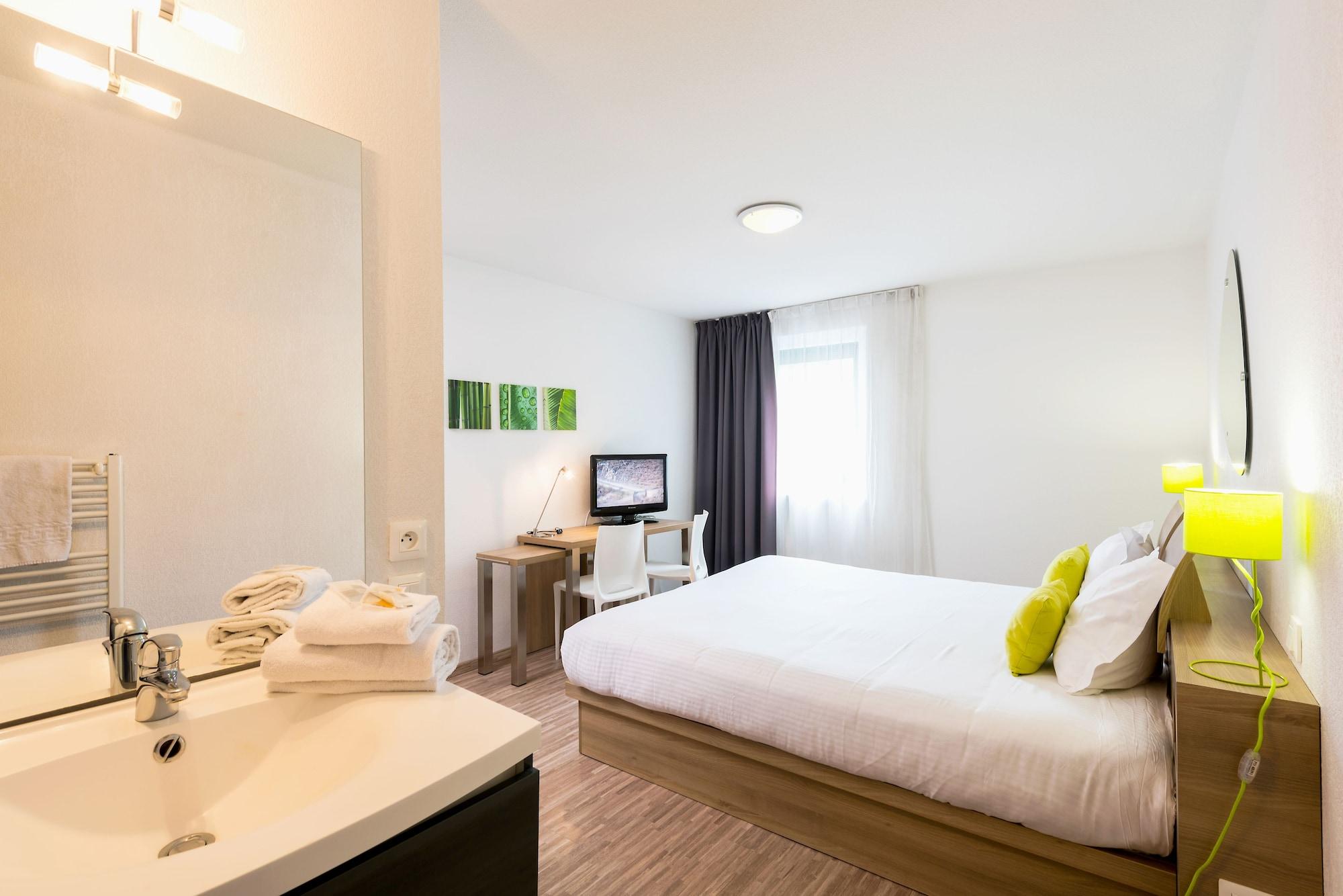 Ténéo Apparthotel Bordeaux Mérignac Aéroport Esterno foto