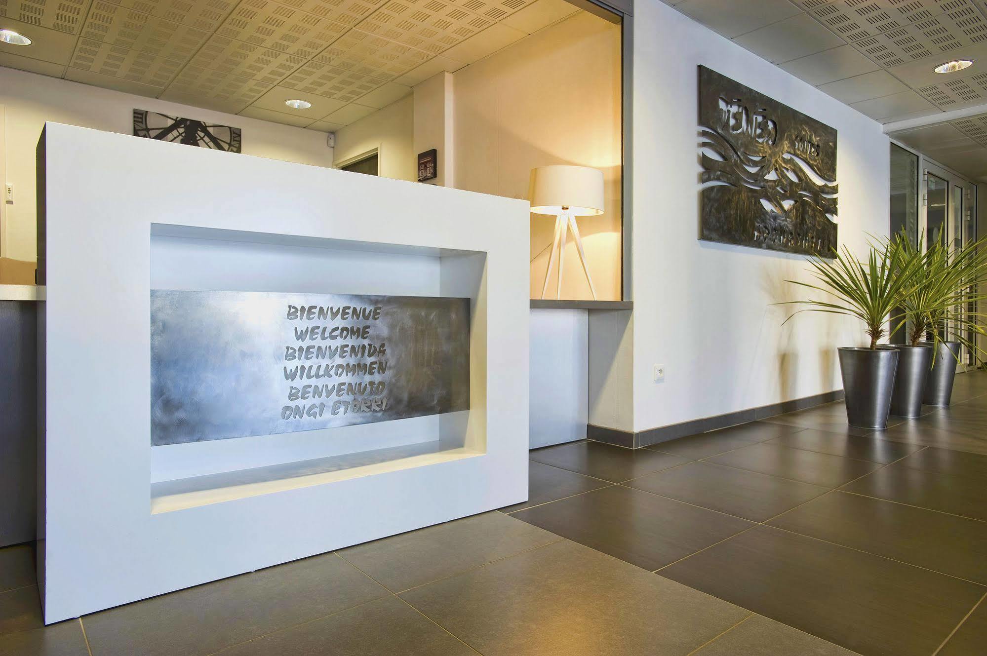 Ténéo Apparthotel Bordeaux Mérignac Aéroport Esterno foto